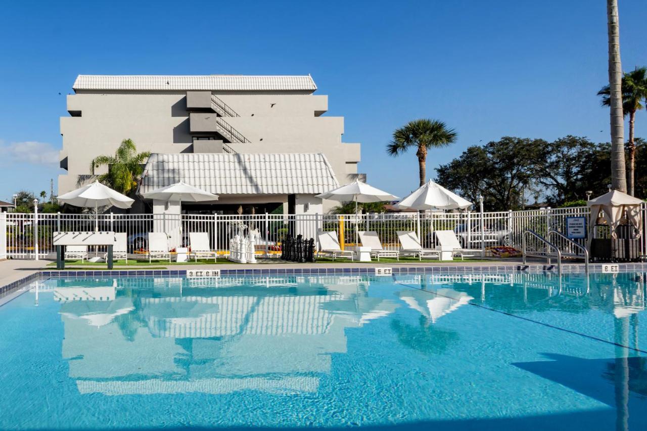 Palazzo Lakeside Hotel Kissimmee Exterior photo
